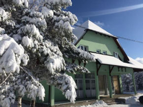 Гостиница Vila Premijer Divčibare  Дивчибаре